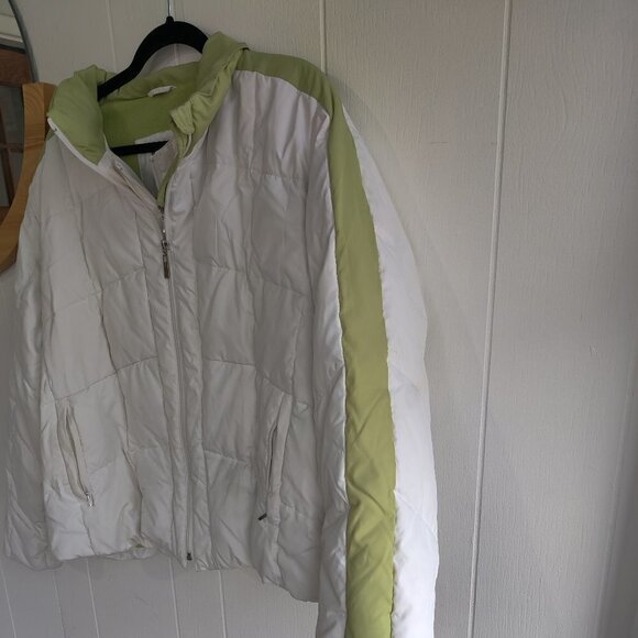 Ski Jacket, Down & Feather Filled 100%, Double Zipper with extra weather panel. - Picture 1 of 9